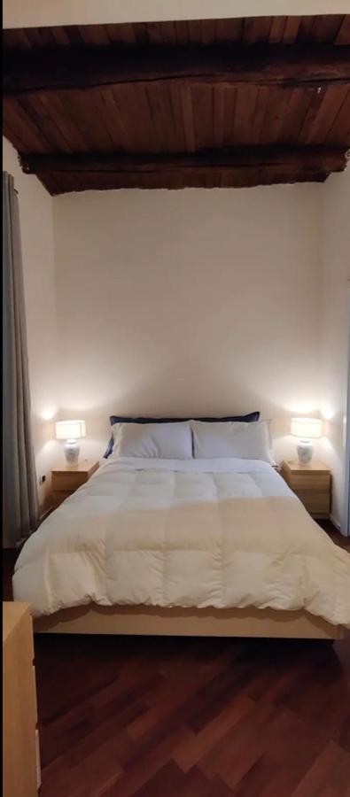 Casa Di Ermy A Chiaia Appartamento